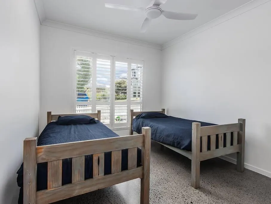 Holiday home Coastal Relaxation In Banora Villa Kurrara Australia